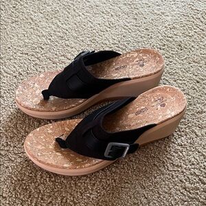 Cloudsteppers by Clarks Black and Tan Wedge Sandals